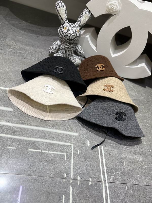 Chanel hat dx64